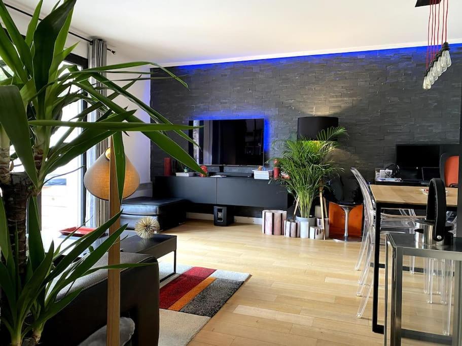 Appartement Avec Jacuzzi - Climatisation - Parking Burdeos Exterior foto